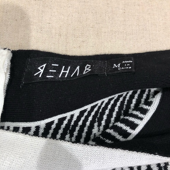 Rehab top and skirt set - Picture 4 of 4